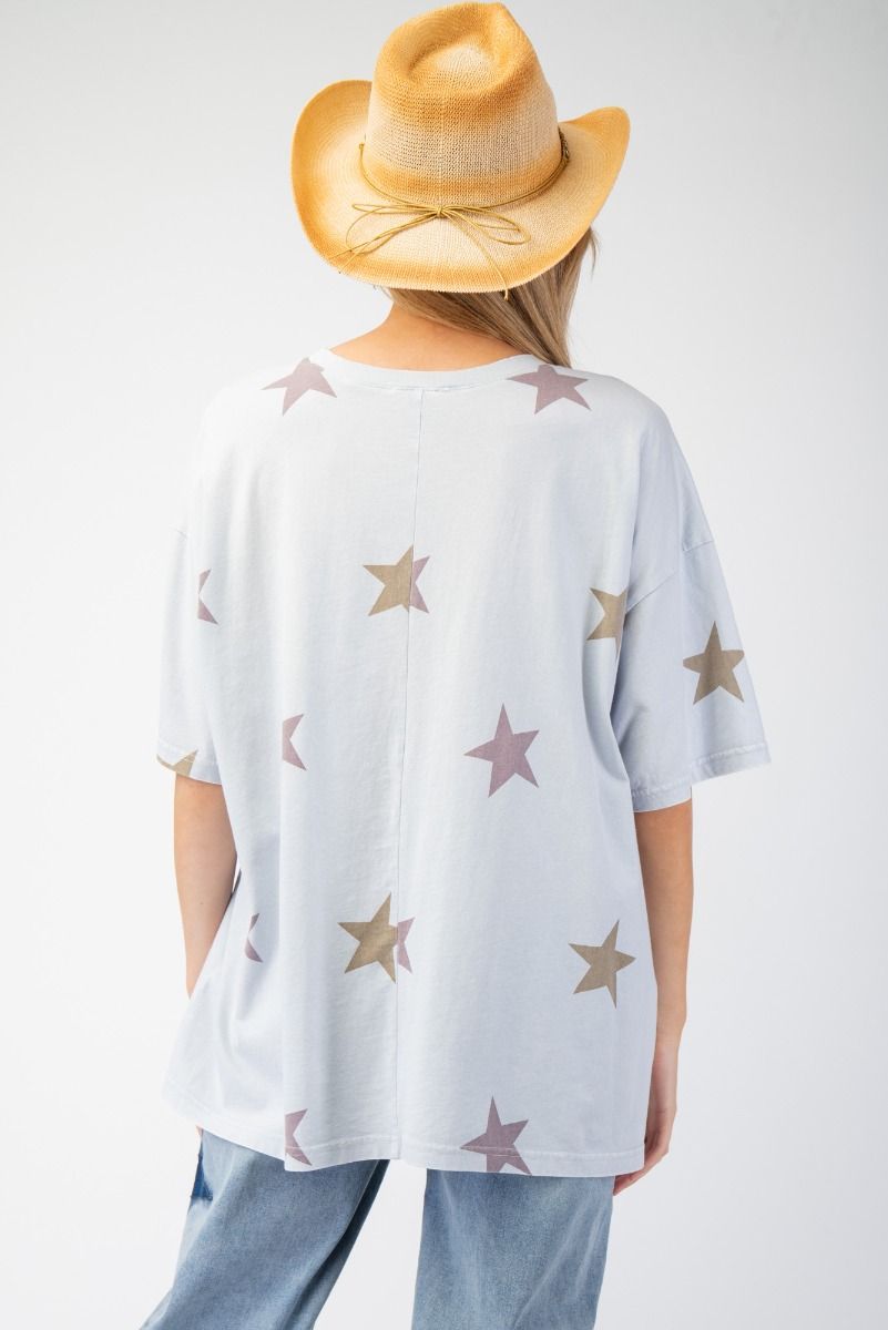 EASEL WASHED STAR PATCH AND PRINT KNIT TOP Cotton Blue Plus Pretty