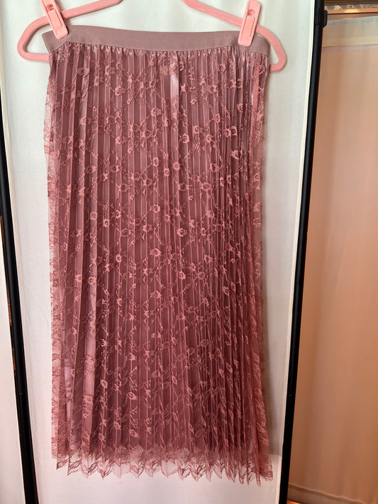 Rose Lace Pleat Skirt